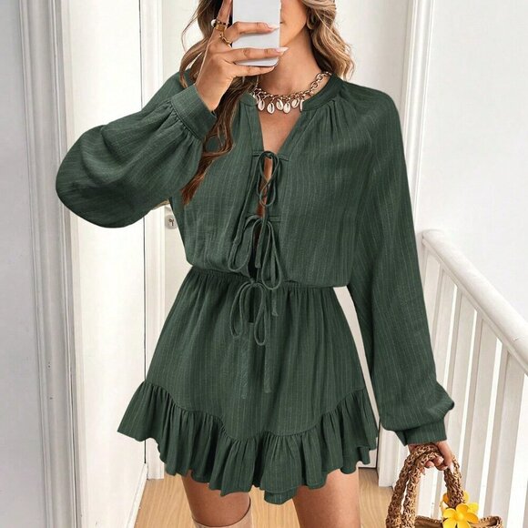 Green Casual Women's Long Sleeve Jumpsuit - Picture 3 of 6